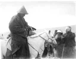 Prince Teh Wang on White Horse. 2JPG.JPG (93532 bytes)